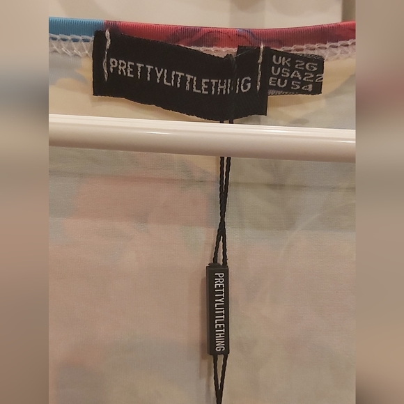 PRETTYLITTLETHING tie front top - Picture 2 of 5